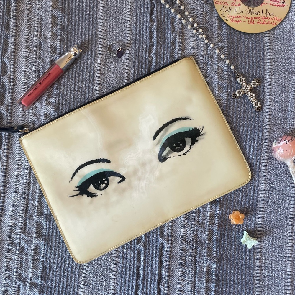 Kate Spade Hologram Winking Zip Cluth - Picture 4 of 15